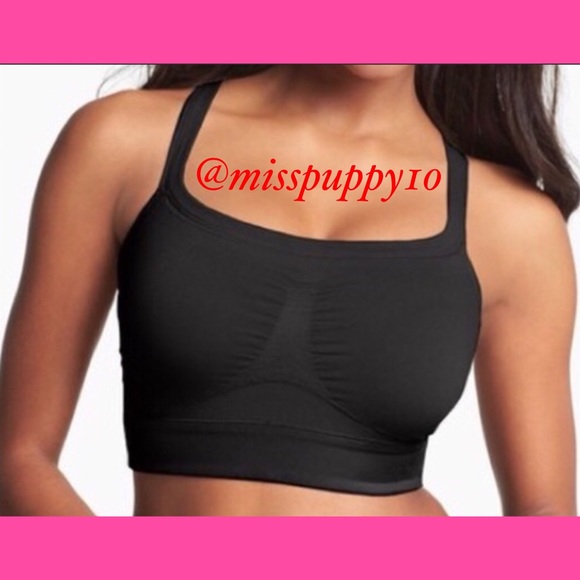 NWT Spanx All Around Bandeau Bra SPANX Intimates & Sleepwear | Final Price Nwt All Around Bandeau Bra ...